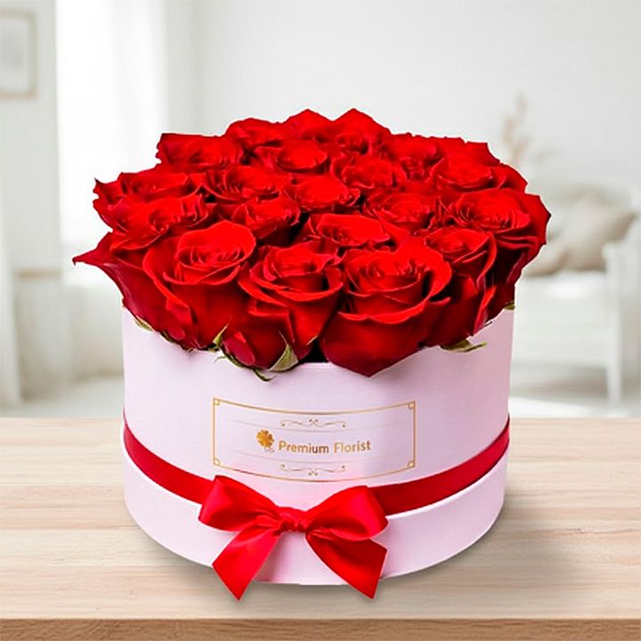 Flowers to Nezahualcoyotl Mexico White Box of Red Roses